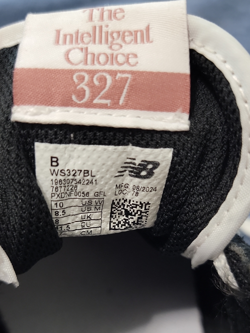New Balance Women’s 327 Classic Retro Runner — Black Size 10 - Picture 10 of 11
